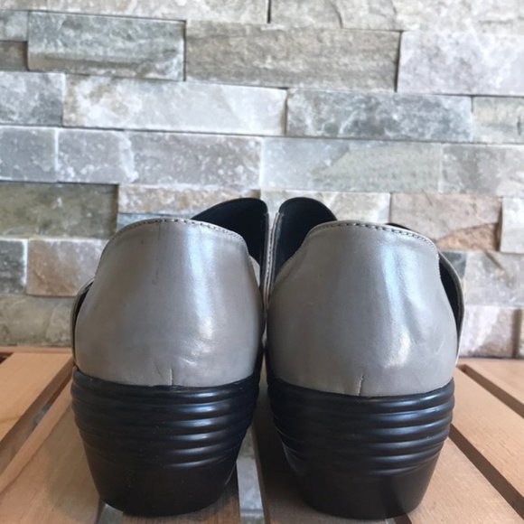 Everybody Women's Angela Sandals - Picture 6 of 6